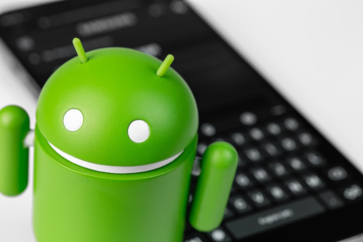 Cover Image for Androidアプリを開発する方法は？必要な準備やリリースまでの流れなどを紹介！