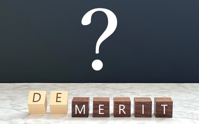 ノーコード開発のメリットとデメリットのイメージ図