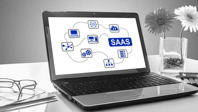 自社に最適なSaaSを選ぶ時のポイントのイメージ図