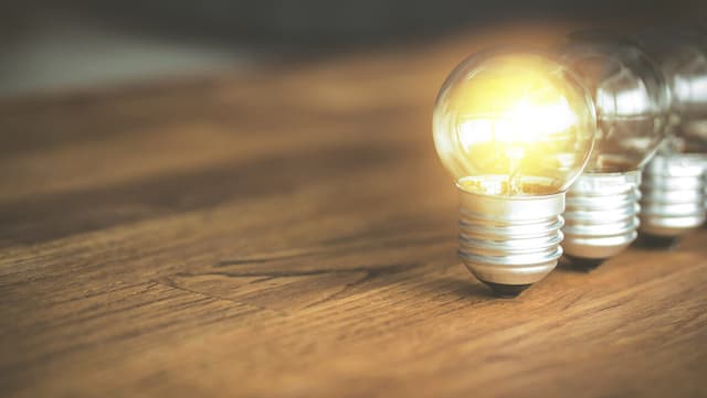 エッジAIとクラウドAIの違いのイメージ画像