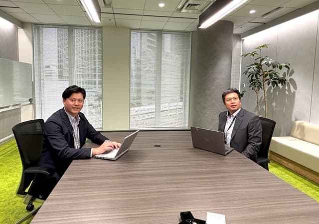 日本ジョイントソリューションズ株式会社の飯島様と中野様