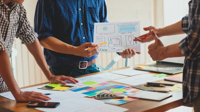 Webサイトと似ている言葉やサービスとの違いのイメージ図